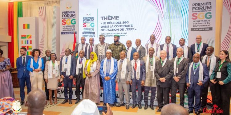 𝐂𝐨𝐧𝐚𝐤𝐫𝐲 : 𝐋𝐚𝐧𝐜𝐞𝐦𝐞𝐧𝐭 𝐝𝐮 𝐩𝐫𝐞𝐦𝐢𝐞𝐫 𝐅𝐨𝐫𝐮𝐦 𝐢𝐧𝐭𝐞𝐫𝐧𝐚𝐭𝐢𝐨𝐧𝐚𝐥 𝐝𝐞𝐬 𝐒𝐞𝐜𝐫𝐞́𝐭𝐚𝐢𝐫𝐞𝐬 𝐆𝐞́𝐧𝐞́𝐫𝐚𝐮𝐱 𝐝𝐮 𝐆𝐨𝐮𝐯𝐞𝐫𝐧𝐞𝐦𝐞𝐧𝐭