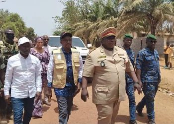 PN-RAVEC: Le Ministre Mohamed Lamine Sy Savané en tournée d’information et de sensibilisation dans les sous-préfectures de Boké