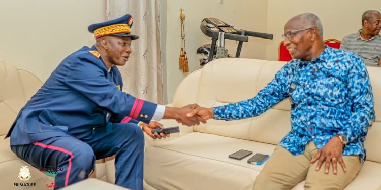 Télimélé : Accueil chaleureux pour le Premier ministre Amadou Oury Bah en mission de sensibilisation