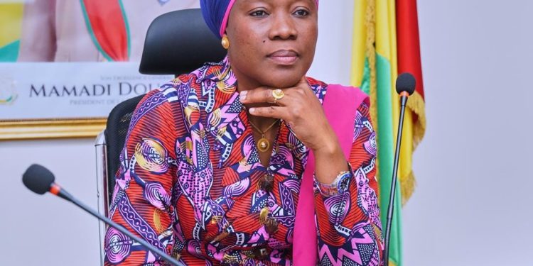 Aminata Kaba, la ministre qui applique à la lettre les recommandations du Général Mamadi Doumbouya : ‘’Repenser la formation pour relever le défi de l’emploi des jeunes’’