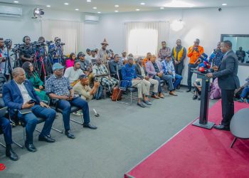 Prise en charge sanitaire :  plus de 1100 artistes et professionnels de la culture bénéficient de cartes assurance