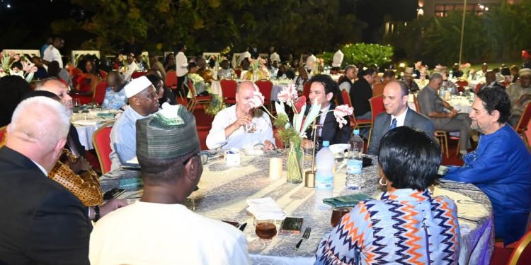 Journée de l’Afrique : Dr Morissanda Kouyaté célèbre l’unité africaine aux côtés du corps diplomatique