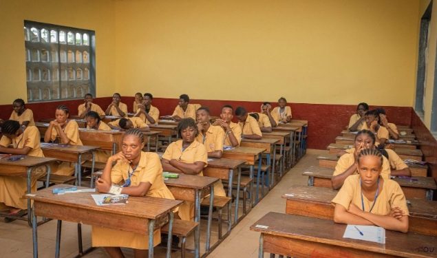 Examen du BEPC : Le Ministre de l’Education lance les épreuves à Conakry