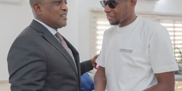 𝐈𝐁𝐑𝐀𝐇𝐈𝐌𝐀 𝐓𝐑𝐀𝐎𝐑𝐄 𝐄𝐍 𝐒𝐎𝐔𝐓𝐈𝐄𝐍 𝐀𝐔 𝐌𝐈𝐍𝐈𝐒𝐓𝐄̀𝐑𝐄 𝐃𝐄 𝐋’𝐈𝐍𝐅𝐎𝐑𝐌𝐀𝐓𝐈𝐎𝐍 𝐄𝐓 𝐃𝐄 𝐋𝐀 𝐂𝐎𝐌𝐌𝐔𝐍𝐈𝐂𝐀𝐓𝐈𝐎𝐍