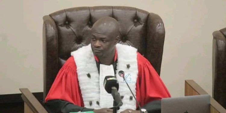 Portrait de Ibrahima Sory II Tounkara, nouveau président de l’Association des Magistrats de Guinée