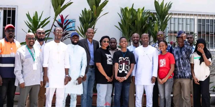 Deux champions, une nation fière : le Groupe SONOCO célèbre l’excellence scolaire guinéenne