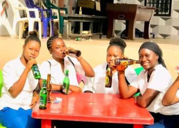 Boké : Les élèves célèbrent la Journée des Bacheliers dans une ambiance conviviale