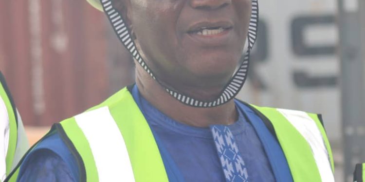 Mamadou Dia : Un technicien discret au service de la régulation maritime et fluviale en Guinée