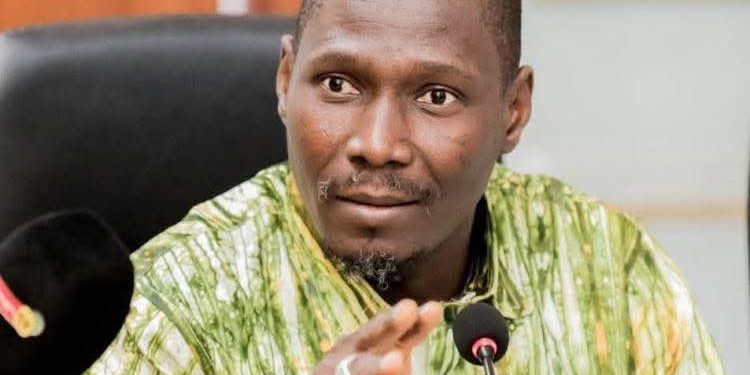 Langues nationales : Imposer par la loi ou laisser s’imposer par l’usage ? Le juriste Sayon Mara recadre le débat