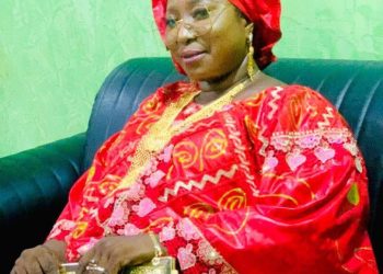  À 45 ans, Nanfadima Condé décroche enfin son Bac : une leçon de persévérance !