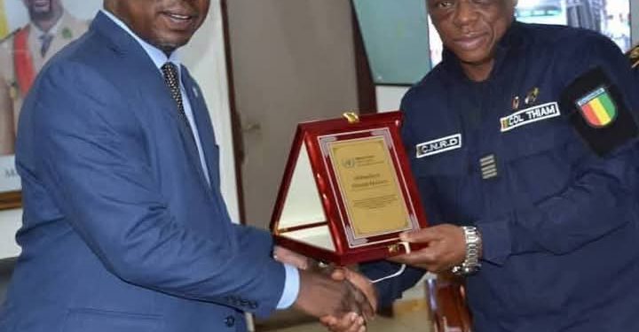Distinction internationale : Le Colonel Abdoulaye Thiam Diallo honoré par l’ONUDC pour son leadership exemplaire