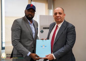 Relance d’Air Guinée : un protocole d’accord signé entre le ministère des Transports et Gewan Holding