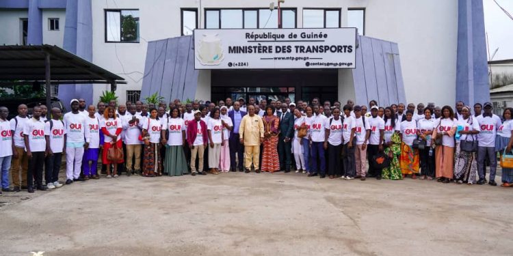 Emploi jeune : Ousmane Gaoual Diallo aux nouveaux fonctionnaires du ministère des Transports – « Vous êtes le symbole du CNRD »