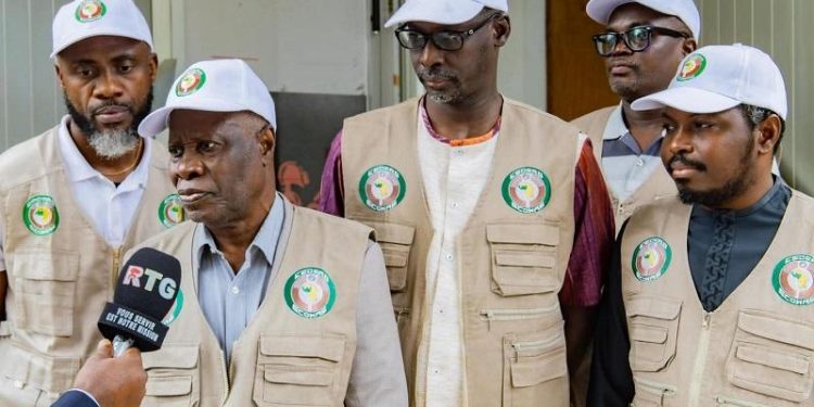 Référendum en Guinée : la CEDEAO et l’UA se réjouissent du déroulement du processus