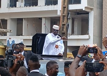 Fin de suspens en Guinée : Le Général Mamadi Doumbouya a déposé sa candidature