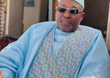 Présidentielle 2025 : Toumba Diakité s’acquitte de sa caution de 900 millions GNF