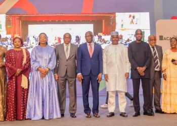 Numérisation du système éducatif : le Premier ministre lance la connectivité de 2 200 écoles primaires publiques