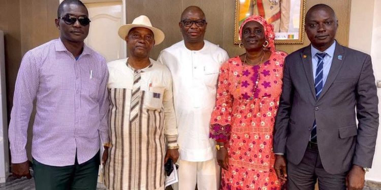 Crise dans l’éducation : l’Intersyndicale dépose un préavis de grève