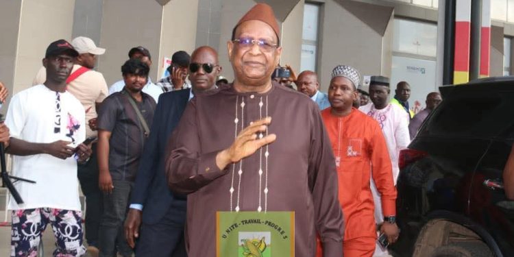 Écarté par la Cour suprême : le PEDN annonce un recours pour Lansana Kouyaté