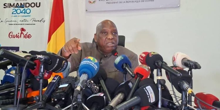 Guinée : Dr Morissanda Kouyaté justifie l’exil de sa famille par des menaces liées à son combat contre l’excision
