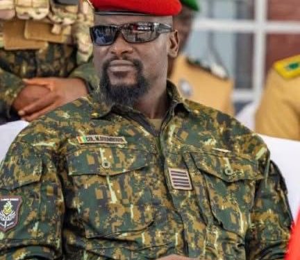 Propagande, intox et ridicule : le régime des saboteurs