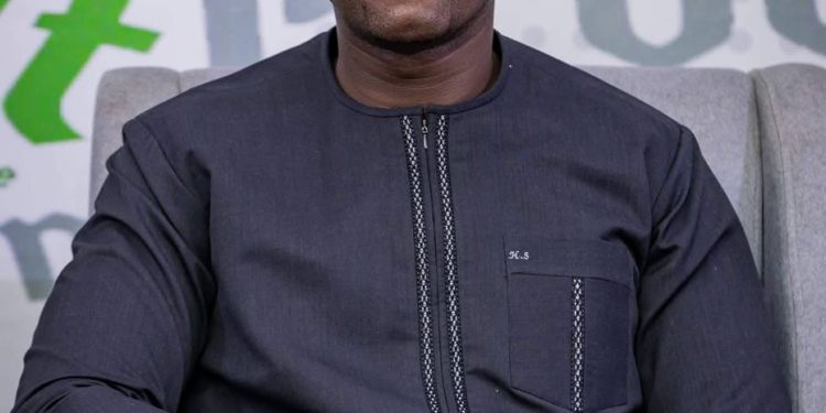 Formation professionnelle en Guinée : Mamadou Hassimiou Souaré lance la réforme stratégique des métiers porteurs