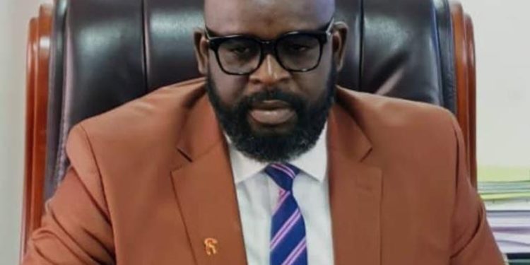 Crise de liquidité en Guinée : Lansana Diawara plaide pour une date butoir afin de changer certains billets