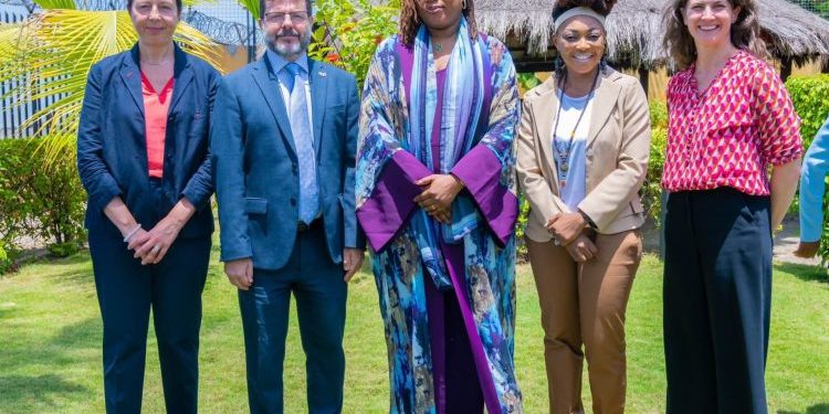 Guinée : l’Ambassade de la Grande-Bretagne annonce le lancement du projet « Guérir les blessures invisibles »