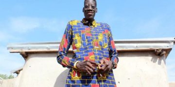 Ghana : Awuche, l’homme le plus grand du pays, est mort à 33 ans