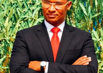 Boubacar Yacine DIALLO raconte : « Sous le régime du Président Alpha CONDÉ, un type, très bien introduit à l’époque, avait empêché une dame d’intégrer la CENI »