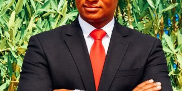 Boubacar Yacine DIALLO raconte : « Sous le régime du Président Alpha CONDÉ, un type, très bien introduit à l’époque, avait empêché une dame d’intégrer la CENI »